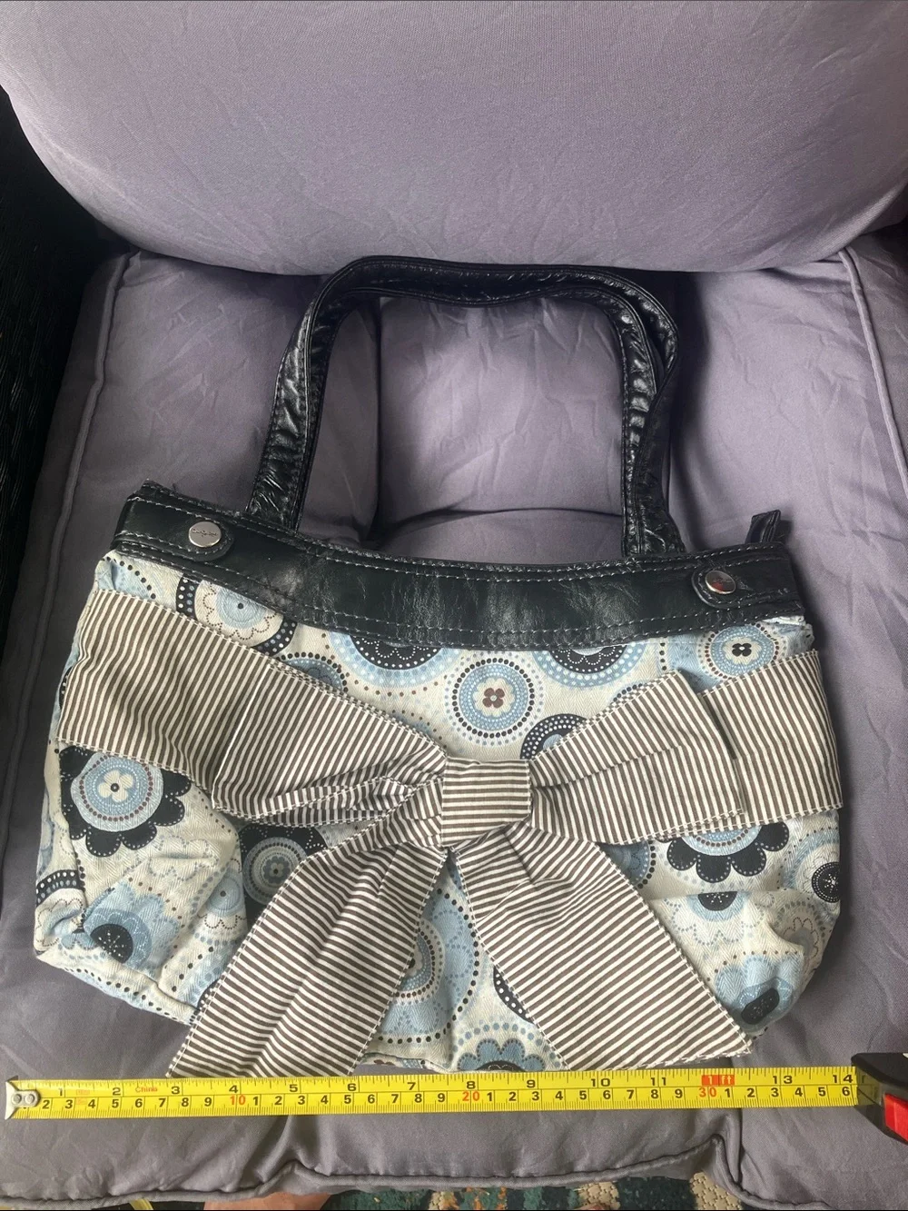 Thirty-one Stylish Bow-Accent Women’s Tote Bag in Blue and Black
